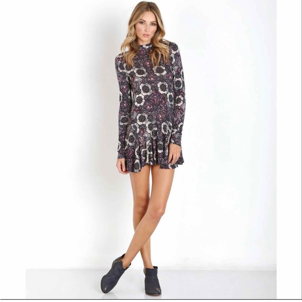 Free people Annabelle Printed Tunic in Plum Combo
Free People mock neck size med